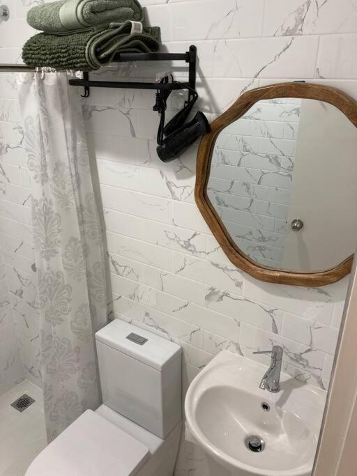 Newly Renovated Studio シドニー エクステリア 写真
